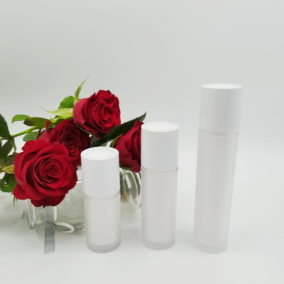15ml 30ml 50ml für Hautpflege ringsum rotierende doppel-wandige luftlose Pumpflasche