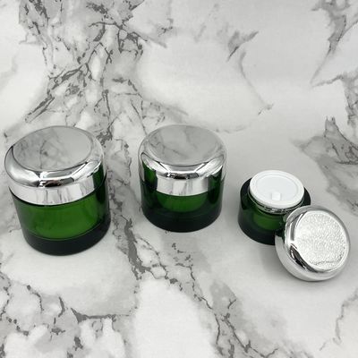 Grünes Eco freundliches kosmetisches Verpacken50g 100g metallisierte Gläser für Hautpflegeprodukte