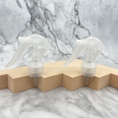 Transparente Flaschen-Plastiktriggersprüher-Pumpe 24/410 28/410 0.35ml mit Verschluss