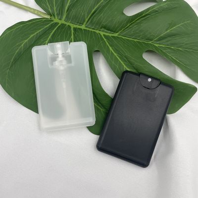 20ml fertigte leerer Plastikkreditkarte-Sprüher 0.06ML/T der Sprühflasche-pp. Farbe besonders an