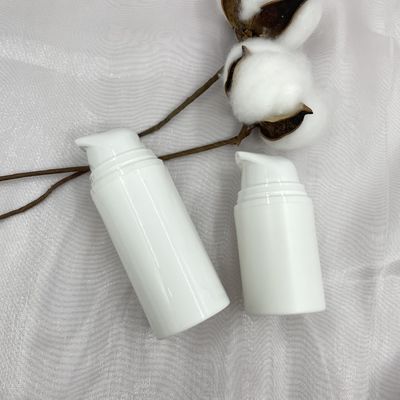 Verschluss auf der luftlosen Pumpe, die Hautpflege 15ml pp. verpackt, füllen umweltfreundliches ab