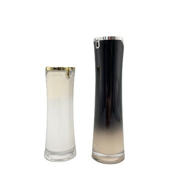 Luxuskosmetische verpackende luftlose acrylsauerflasche 50ml 100ml mit Blatt-Form-Düse