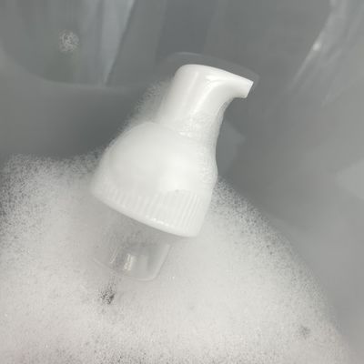 Dosierungs-schäumende Flaschen-Zufuhr der 28mm Schließungs-Handdesinfizierer-Seifen-Pumpen-0.25ml