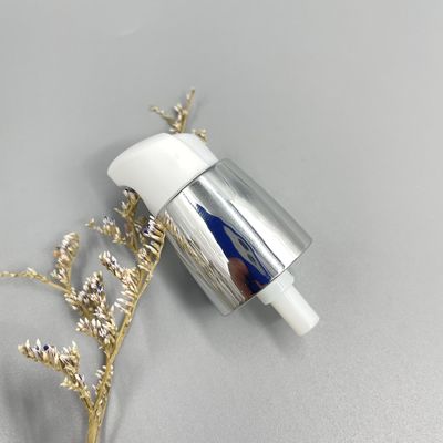 Silbernes Plastikder behandlungs-Pumpen-0.2ML/T metallisierte Schließung Handder feuchtigkeitscreme-20/410