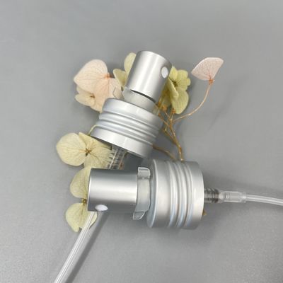 Matt Silver Perfume Pump Sprayer-Zufuhr Alu 24/410 Dosierung 0.12ML mit Clip-Verschluss