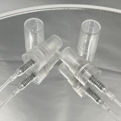 Schraube an kundengebundener Farbe des Parfüm-Pumpen-Sprüher-Nebel-12/410 mit pp.-Staubkappe