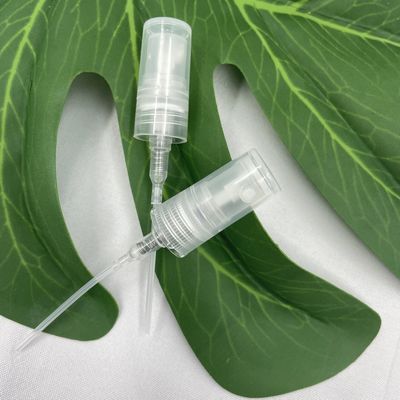 Schraube an kundengebundener Farbe des Parfüm-Pumpen-Sprüher-Nebel-12/410 mit pp.-Staubkappe
