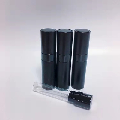 Schwarz-Farbhochwertige nachfüllbare Parfüm-AluminiumSprühflasche Reise-Mini Aluminums 8ML